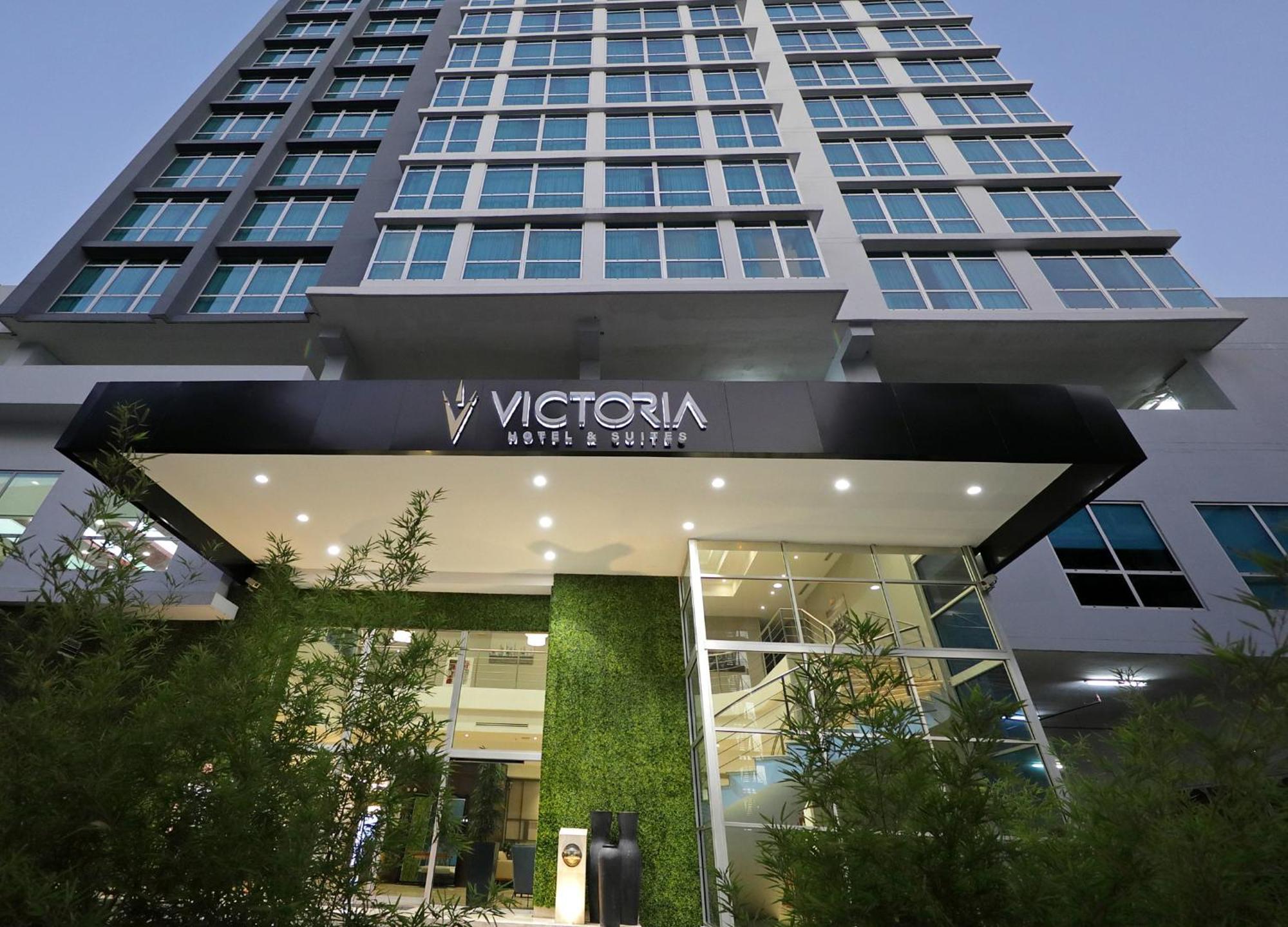 Victoria And Hotel